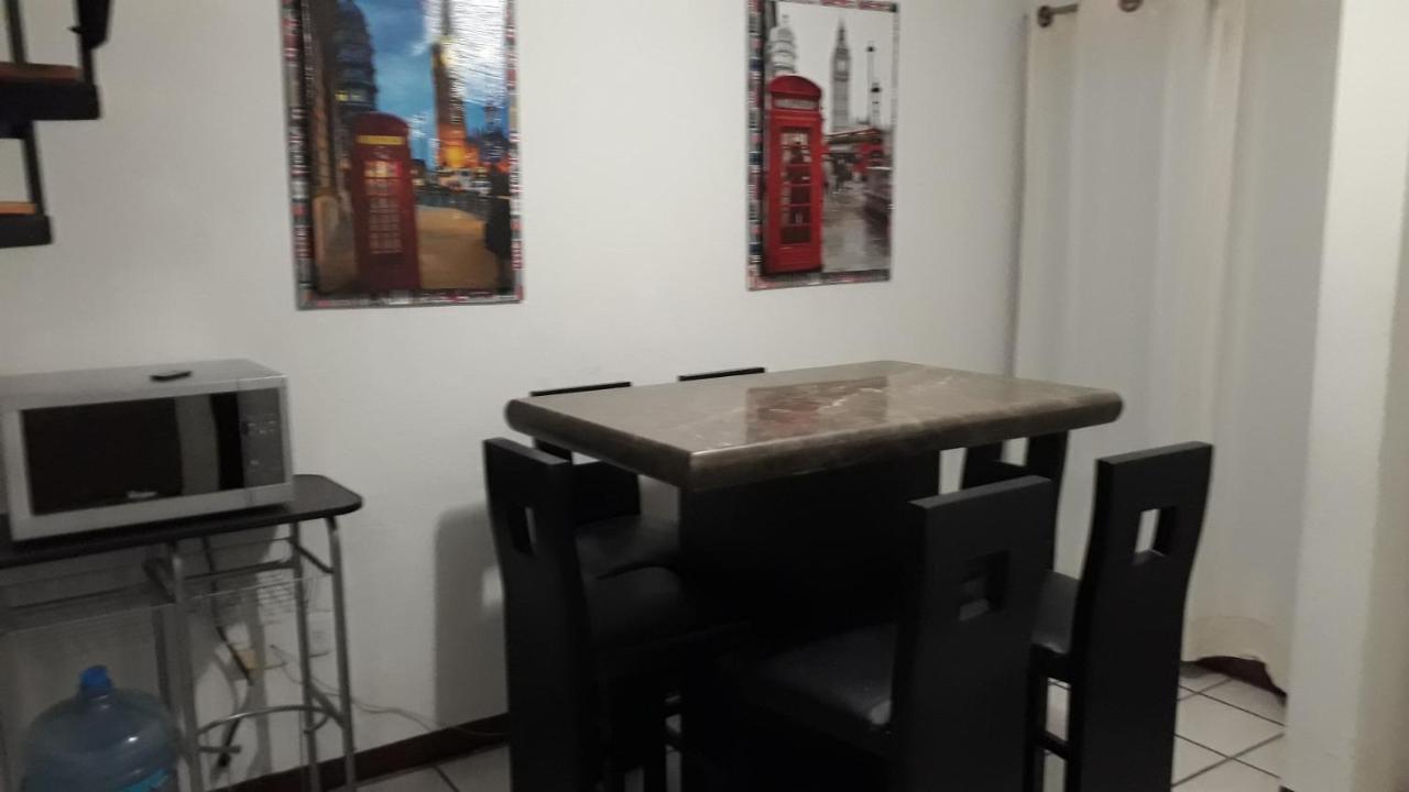 과달라하라 Casa Ejecutivo Zona Iteso Bahia De Acapulco 빌라 외부 사진